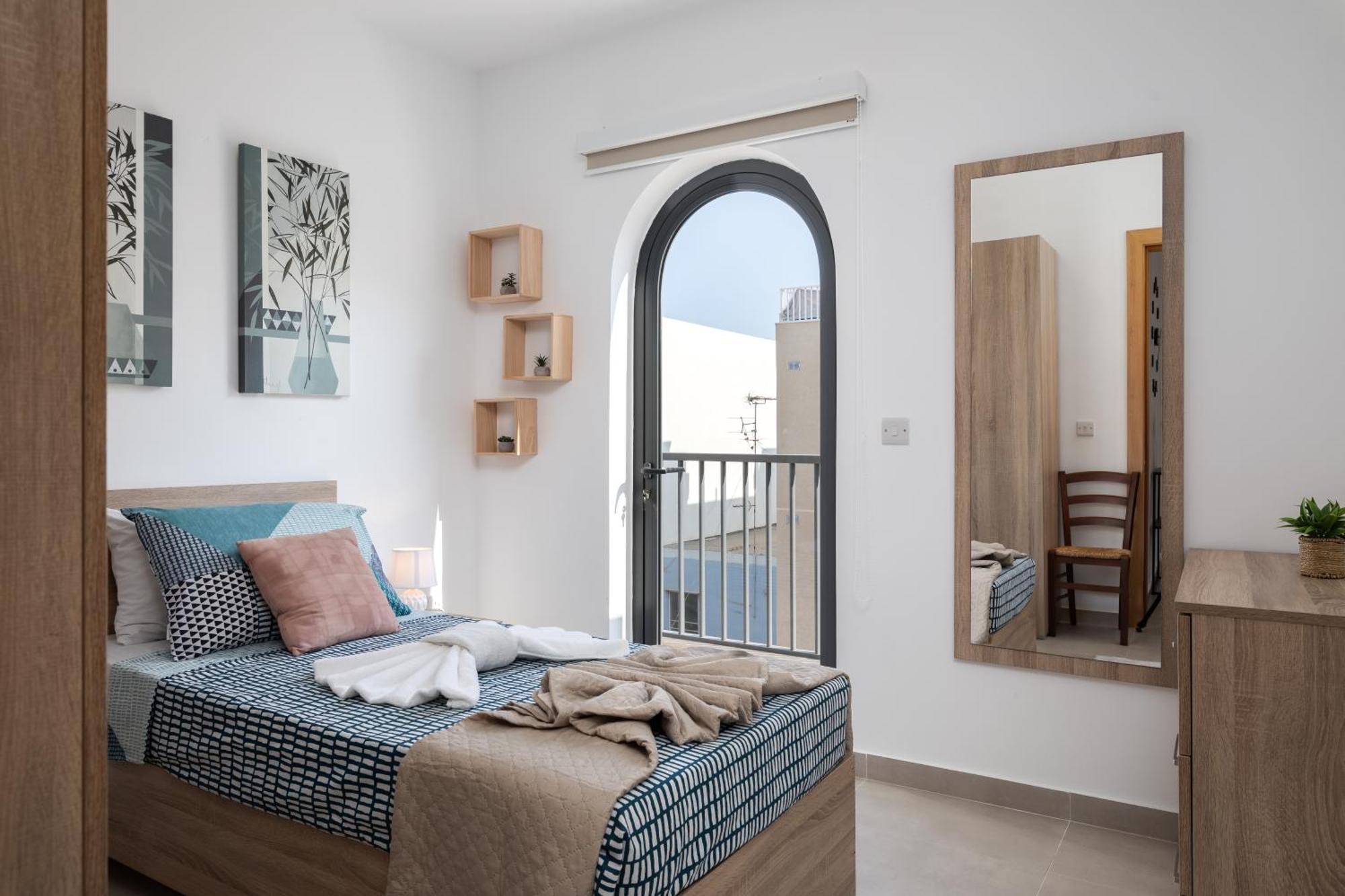 Modern 2Br Stylish Apartment With 2 Balconies - Close To St Julian'S & Sliema & Yacht Marina Pietà Eksteriør billede